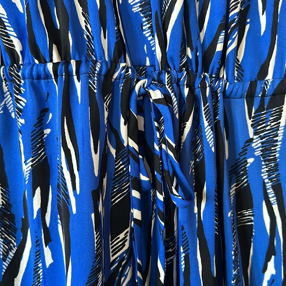 Diane VonFurstenberg Freya Dress size 4 DVF - Picture 3 of 5